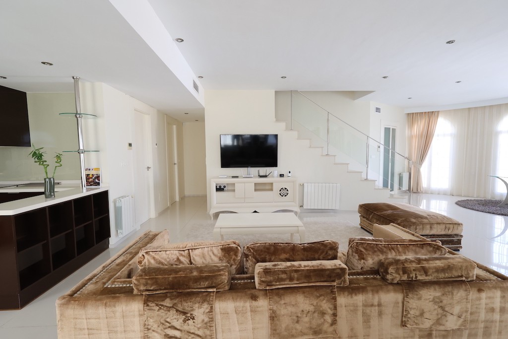Villa i Ciudad Quesada, Alicante, Spanien 5 sovrum, 355 kvm. Nr. 145251