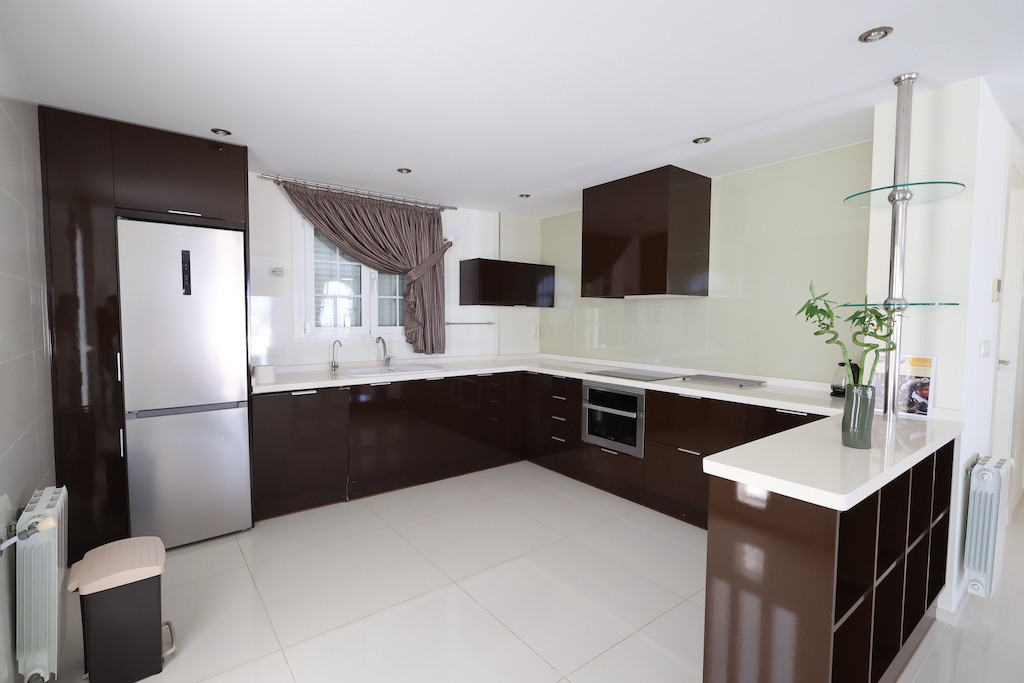 Villa i Ciudad Quesada, Alicante, Spanien 5 sovrum, 355 kvm. Nr. 145251