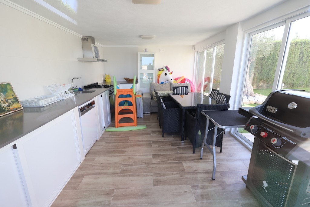 Villa i Ciudad Quesada, Alicante, Spanien 5 sovrum, 355 kvm. Nr. 145251