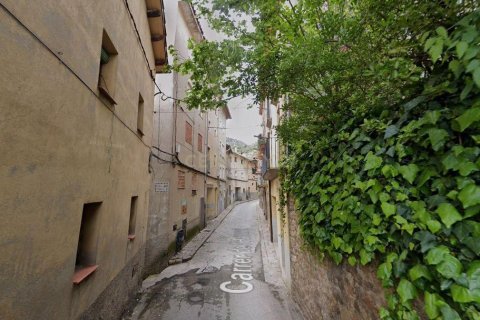 Commercial property in Berga, Barcelona, Spain 9 bedrooms, 391 sq.m. No. 191297