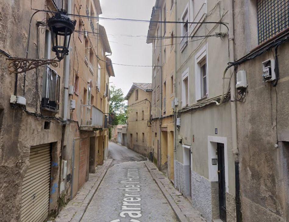 Kommersiell fastighet i Berga, Barcelona, Spanien 9 sovrum, 391 kvm. Nr. 191297