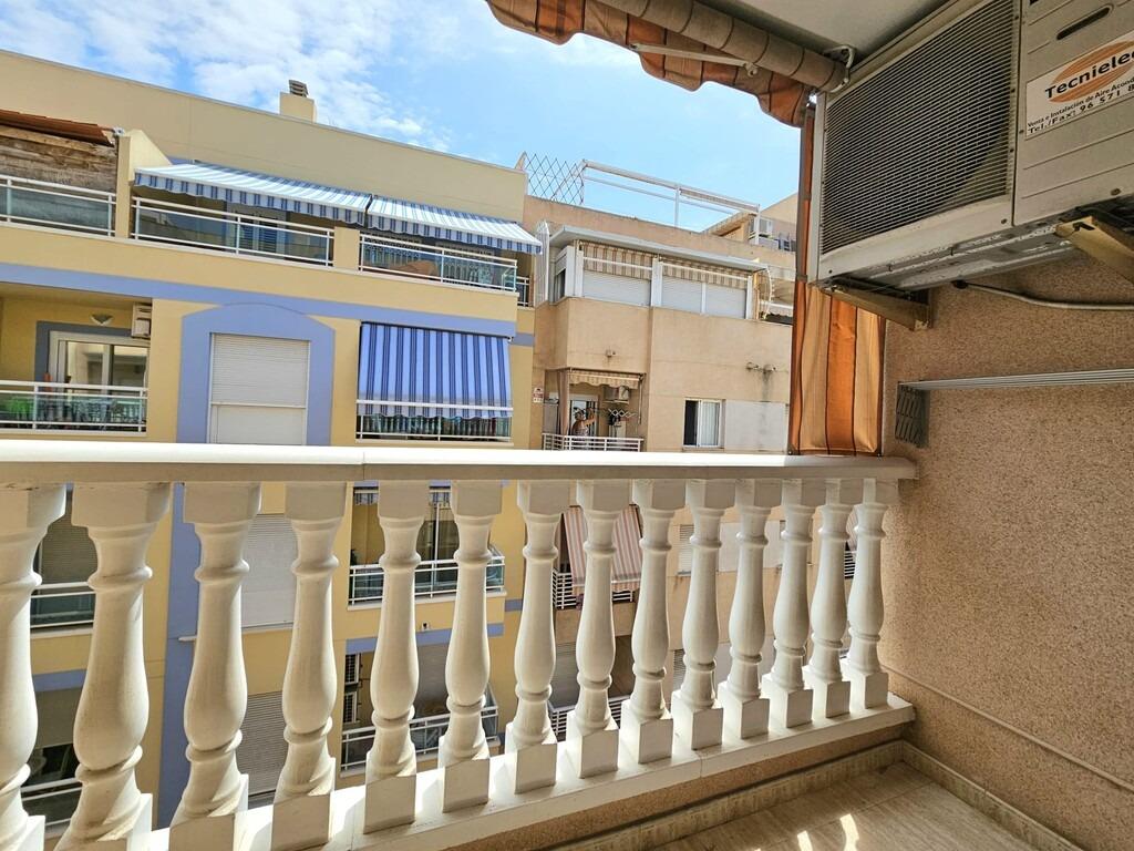Dzīvoklis Torrevieja, Alicante, Spānijā 2 istabas, 65 m2 Nr. 194223