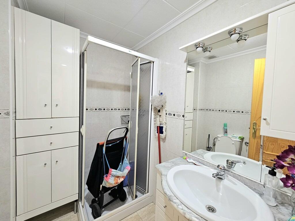 Dzīvoklis Torrevieja, Alicante, Spānijā 2 istabas, 65 m2 Nr. 194223
