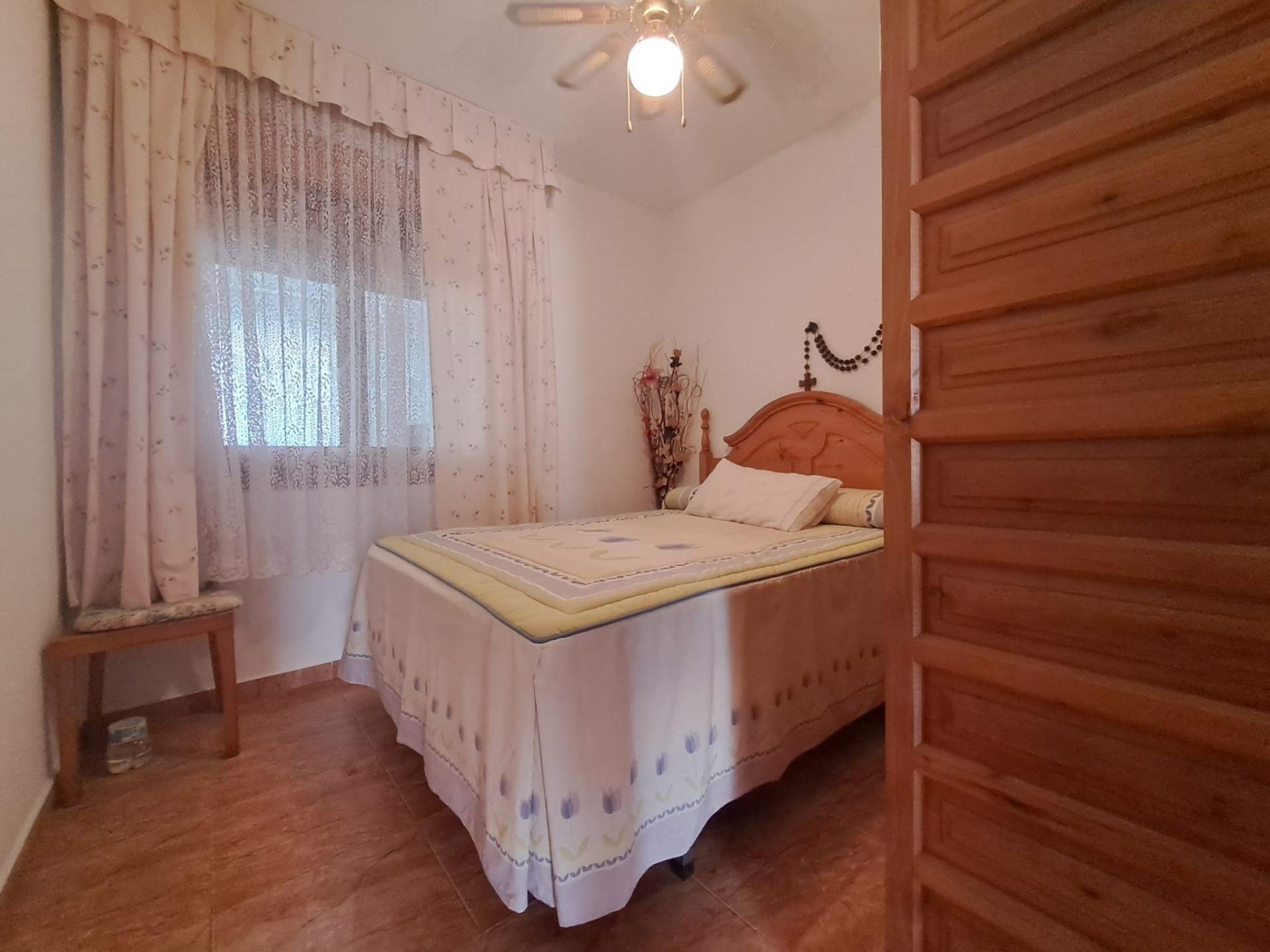 Bungalowi Torrevieja, Alicante, Espanja 2 makuuhuonetta, 68 m2 No. 194224