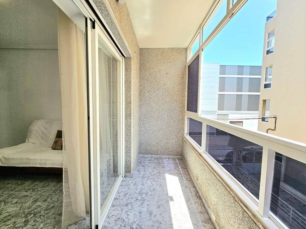 Huoneisto Torrevieja, Alicante, Espanja 3 makuuhuonetta, 75 m2 No. 194222