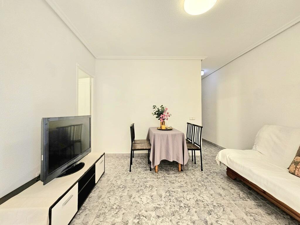 Huoneisto Torrevieja, Alicante, Espanja 3 makuuhuonetta, 75 m2 No. 194222