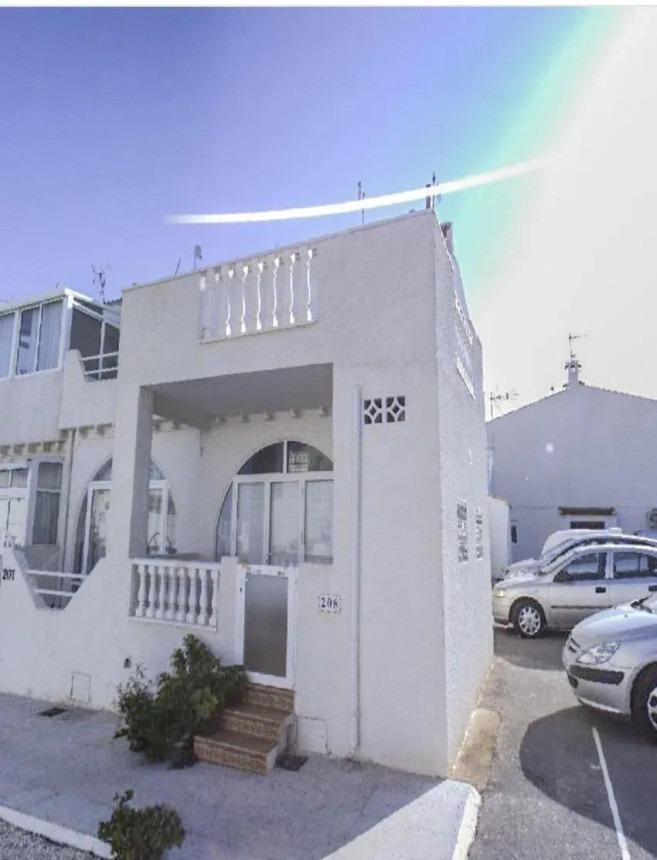 Сasa en Cabo Cervera-Playa la Mata, Alicante, España 2 dormitorios, 52 m2 No. 193122