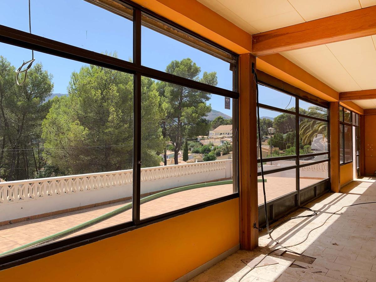 Commercial property in Alcalali, Alicante, Spain 376 sq.m. No. 80726