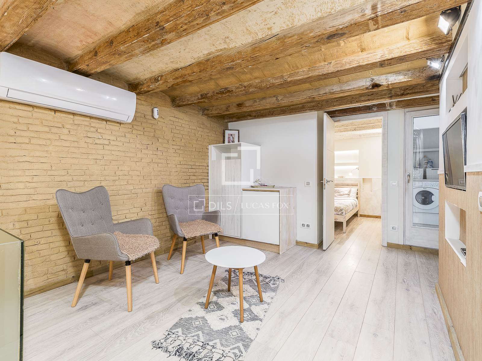 Wohnung in Barcelona, Spanien 4 Schlafzimmer, 123 m2 Nr. 164899