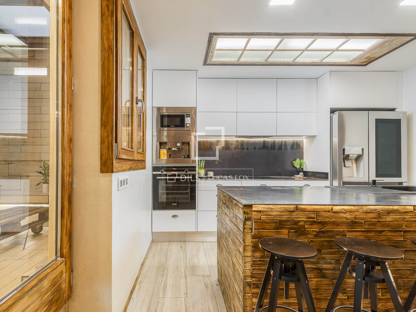 Wohnung in Barcelona, Spanien 4 Schlafzimmer, 123 m2 Nr. 164899