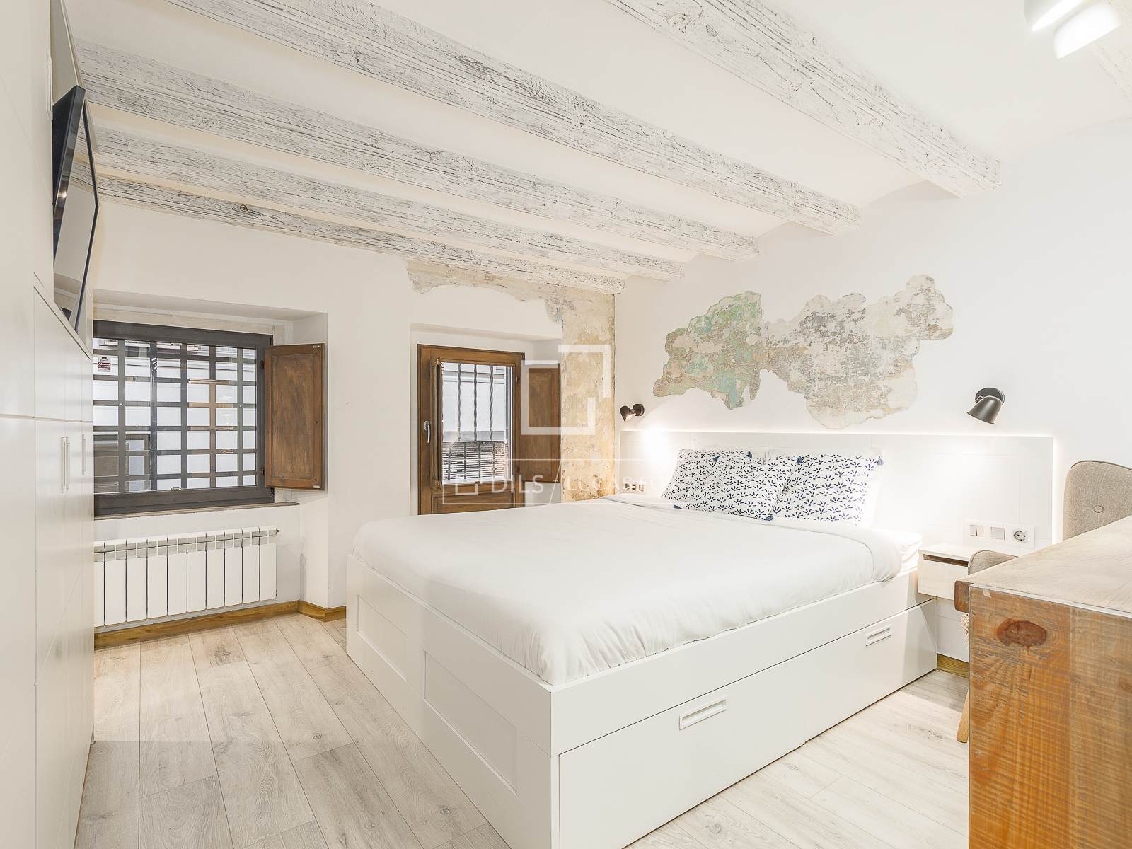 Wohnung in Barcelona, Spanien 4 Schlafzimmer, 123 m2 Nr. 164899