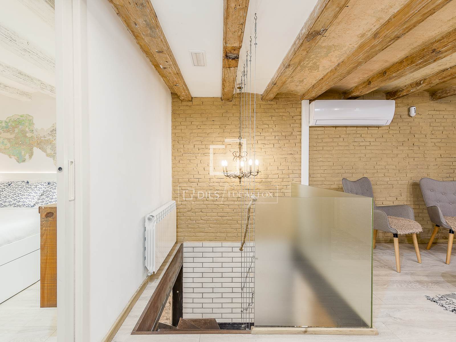 Wohnung in Barcelona, Spanien 4 Schlafzimmer, 123 m2 Nr. 164899