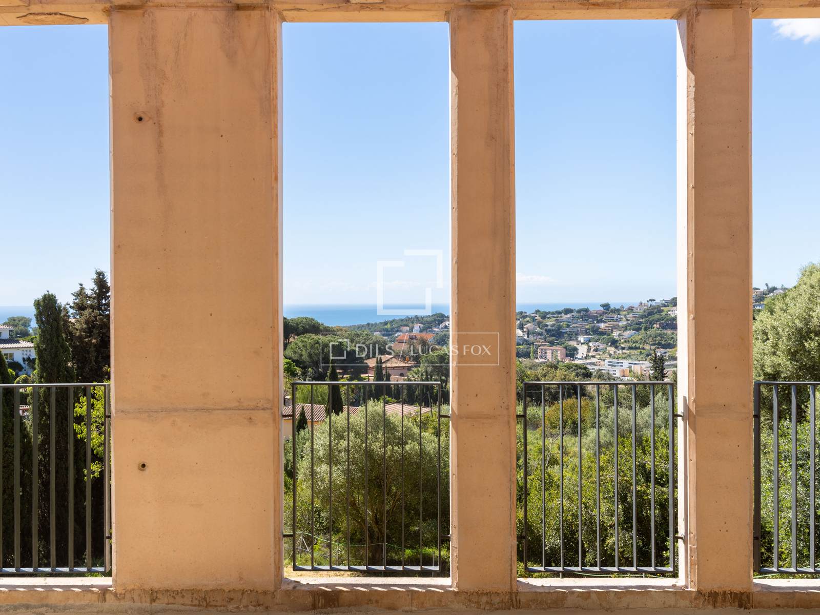 Villa i Cabrils, Barcelona, Spanien 5 sovrum, 239 kvm. Nr. 164898