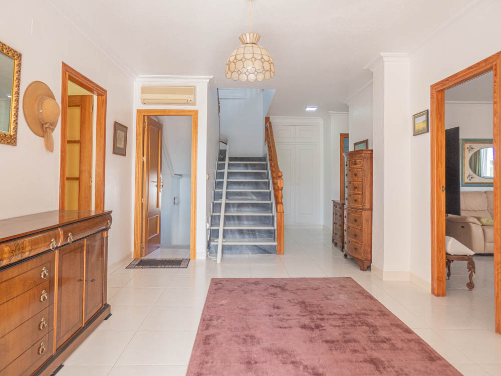 Villa à San Miguel de Salinas, Alicante, Espagne 7 chambres, 416 m2 No. 151839