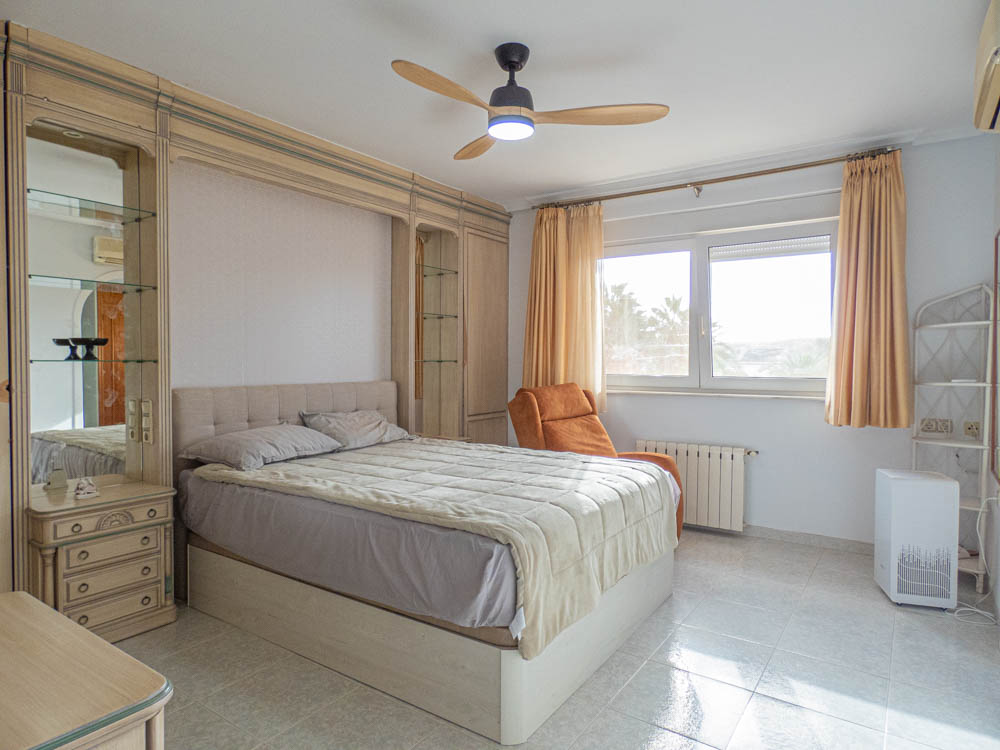 Villa à San Miguel de Salinas, Alicante, Espagne 7 chambres, 416 m2 No. 151839