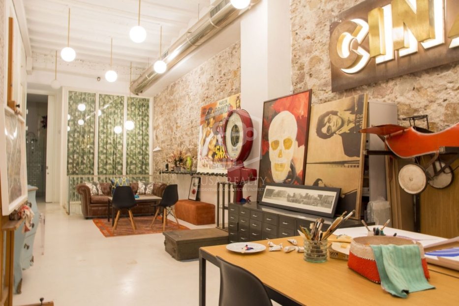 Huoneisto Barcelona, Espanja 3 makuuhuonetta, 224 m2 No. 78360