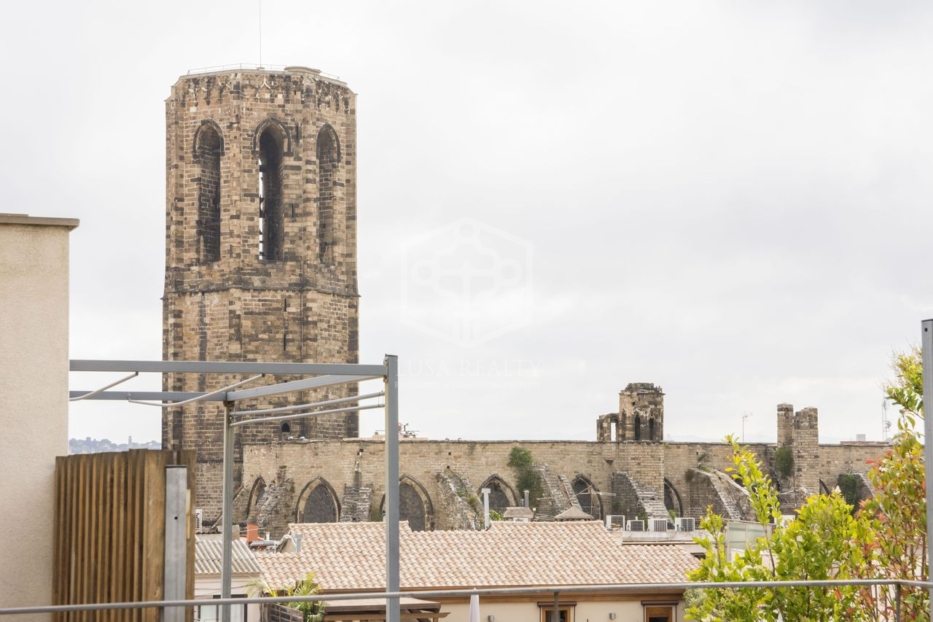 Huoneisto Barcelona, Espanja 3 makuuhuonetta, 224 m2 No. 78360