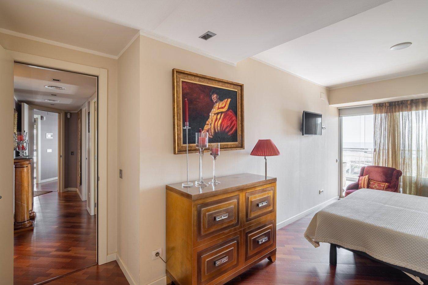Apartamento en Diagonal Mar, Barcelona, España 3 dormitorios, 201 m2 No. 133406