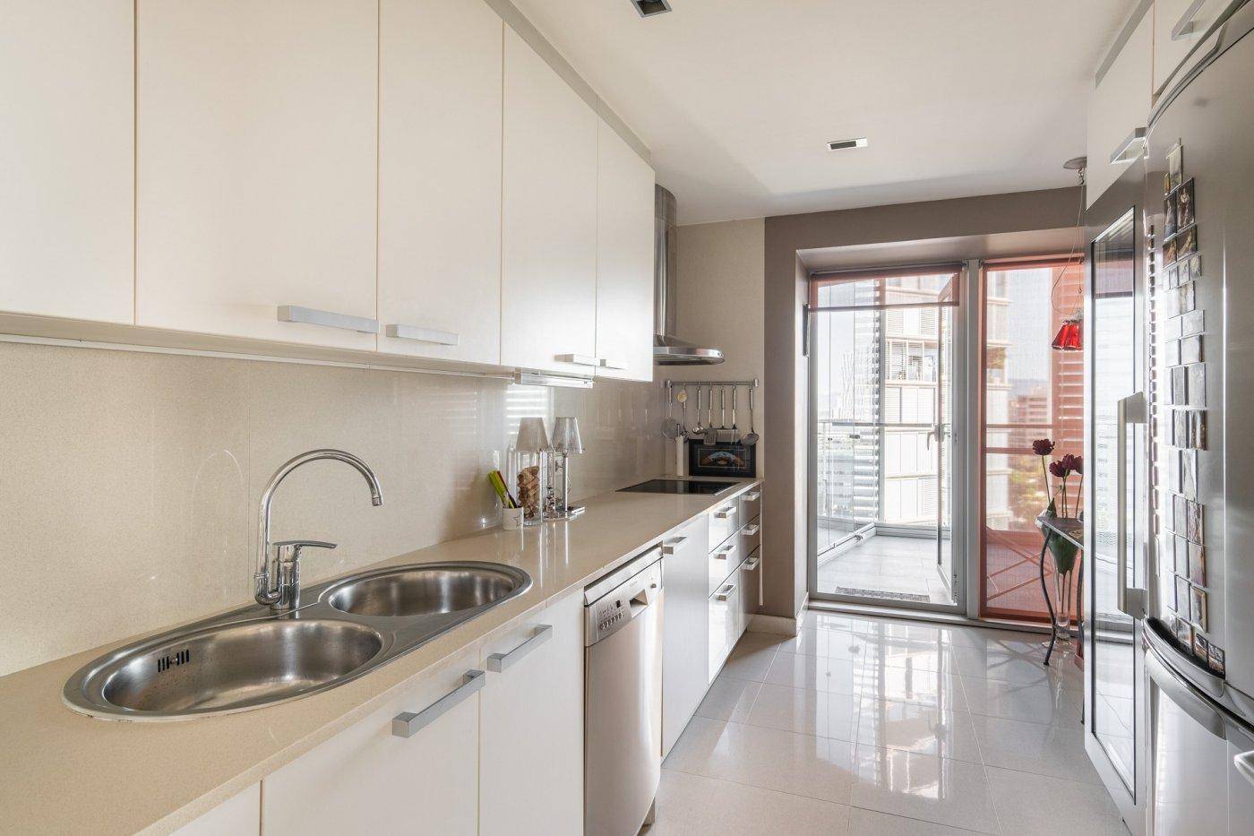 Apartamento en Diagonal Mar, Barcelona, España 3 dormitorios, 201 m2 No. 133406