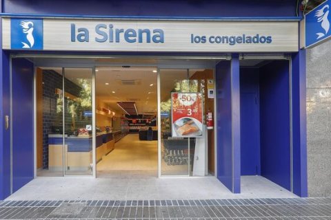 Propiedad comercial en Barcelona, España 123 m2 No. 133405