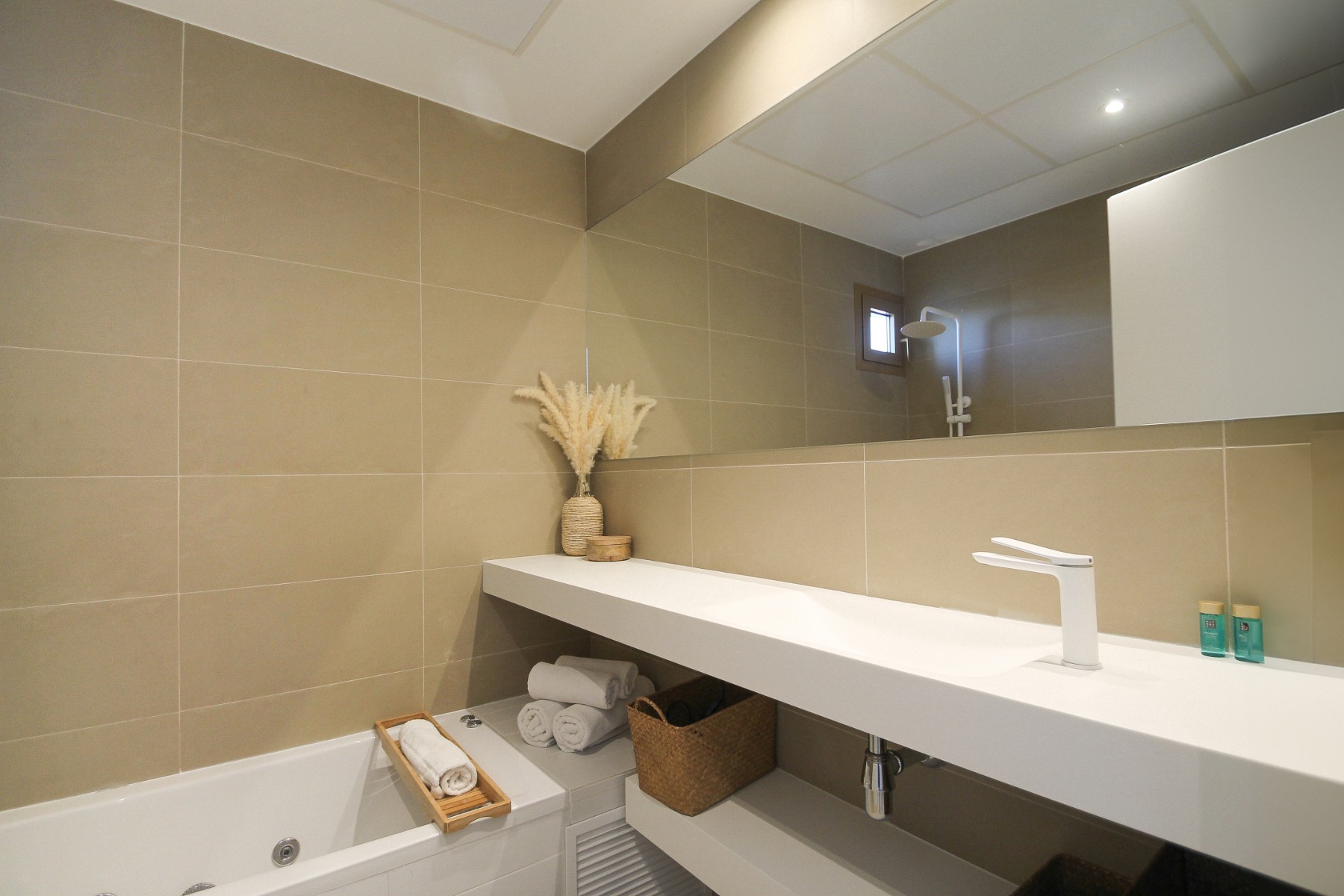 Huoneisto Benidorm, Alicante, Espanja 2 makuuhuonetta, 95 m2 No. 155084