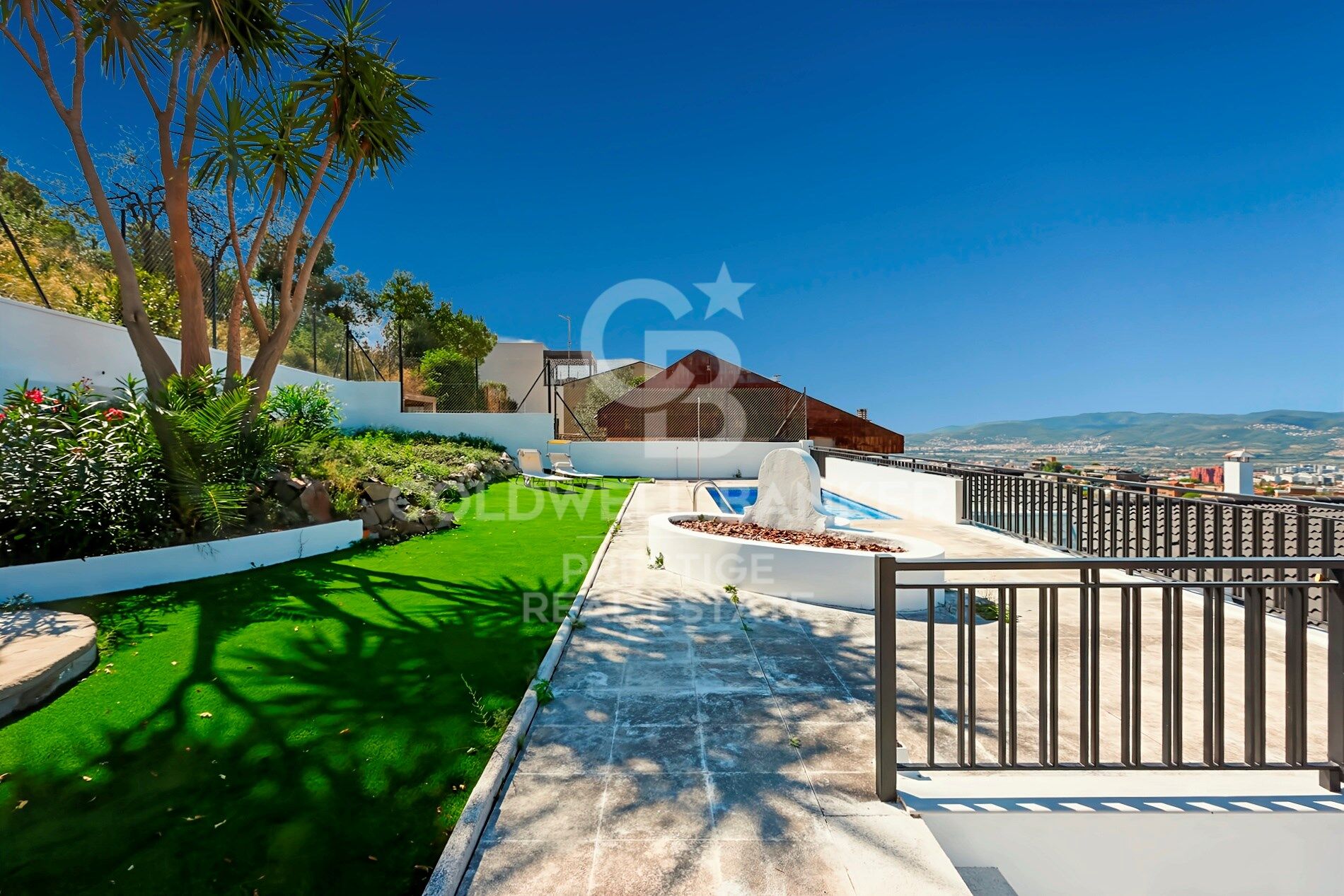 House à Esplugues de Llobregat, Barcelona, Espagne 7 chambres, 510 m2 No. 157624