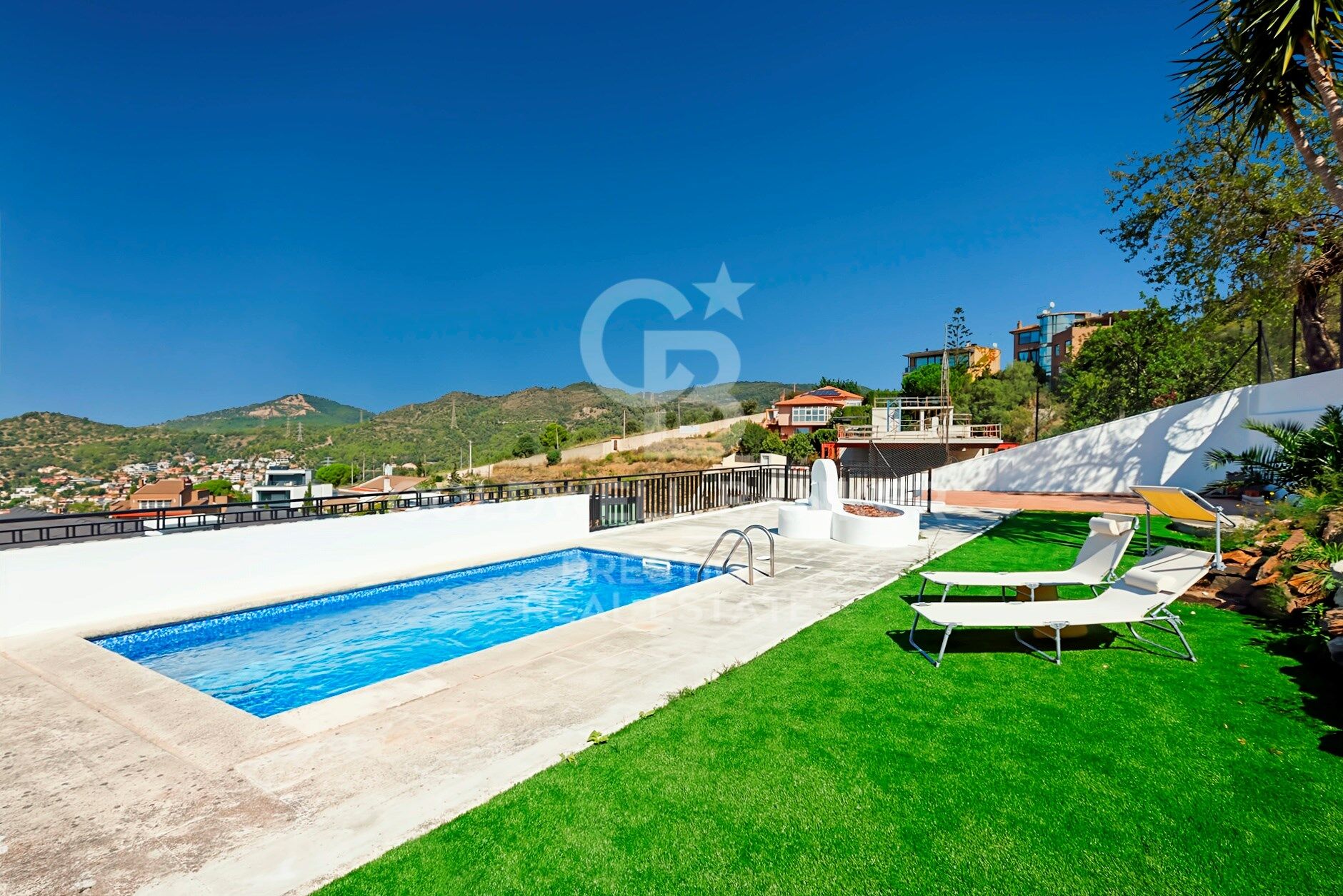 House à Esplugues de Llobregat, Barcelona, Espagne 7 chambres, 510 m2 No. 157624
