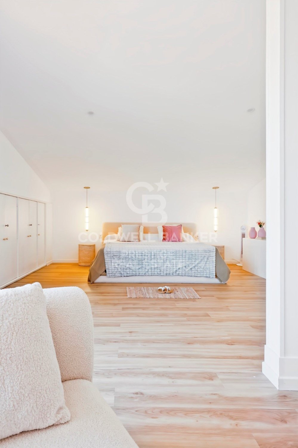 House à Esplugues de Llobregat, Barcelona, Espagne 7 chambres, 510 m2 No. 157624
