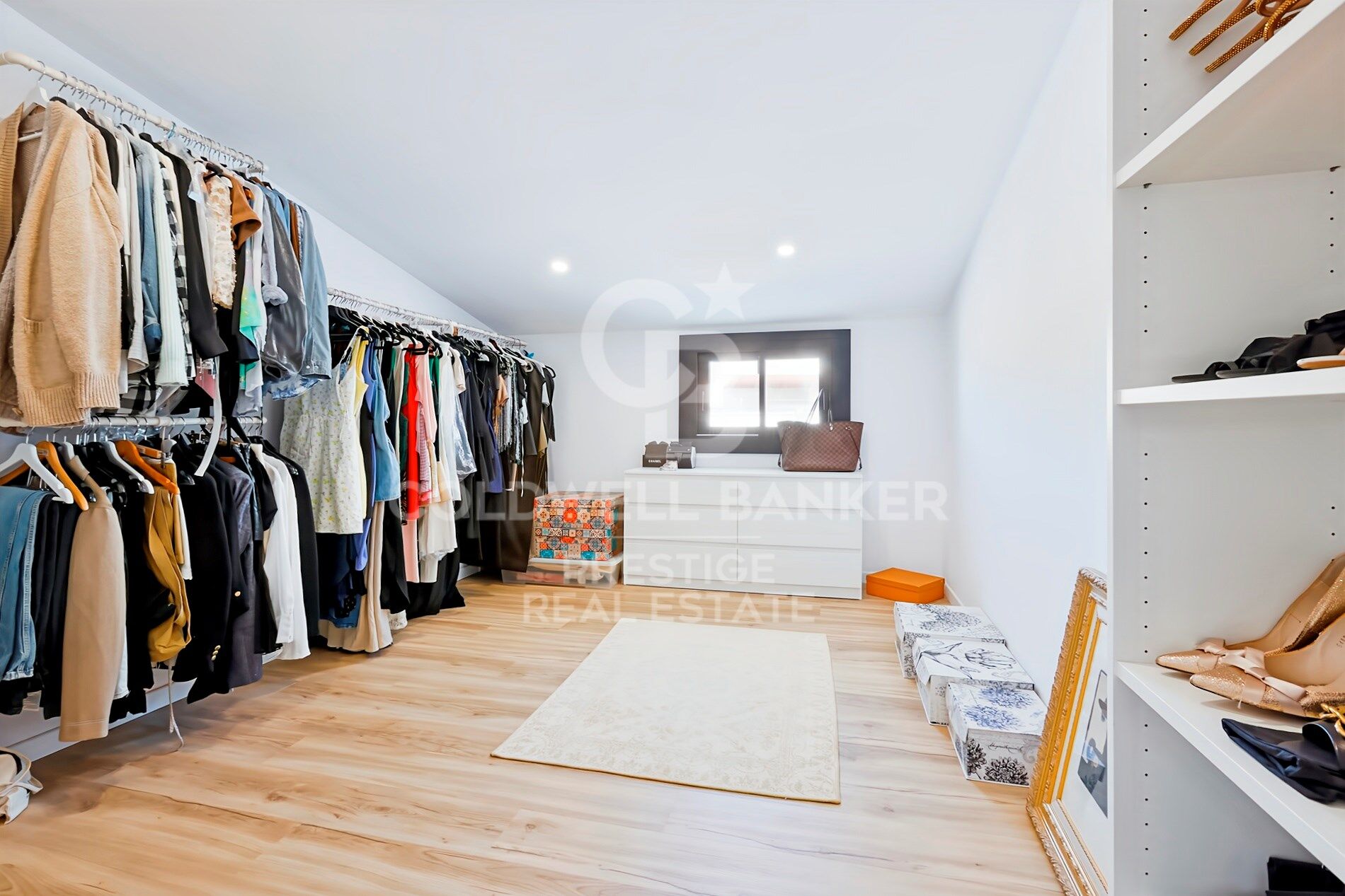 House à Esplugues de Llobregat, Barcelona, Espagne 7 chambres, 510 m2 No. 157624