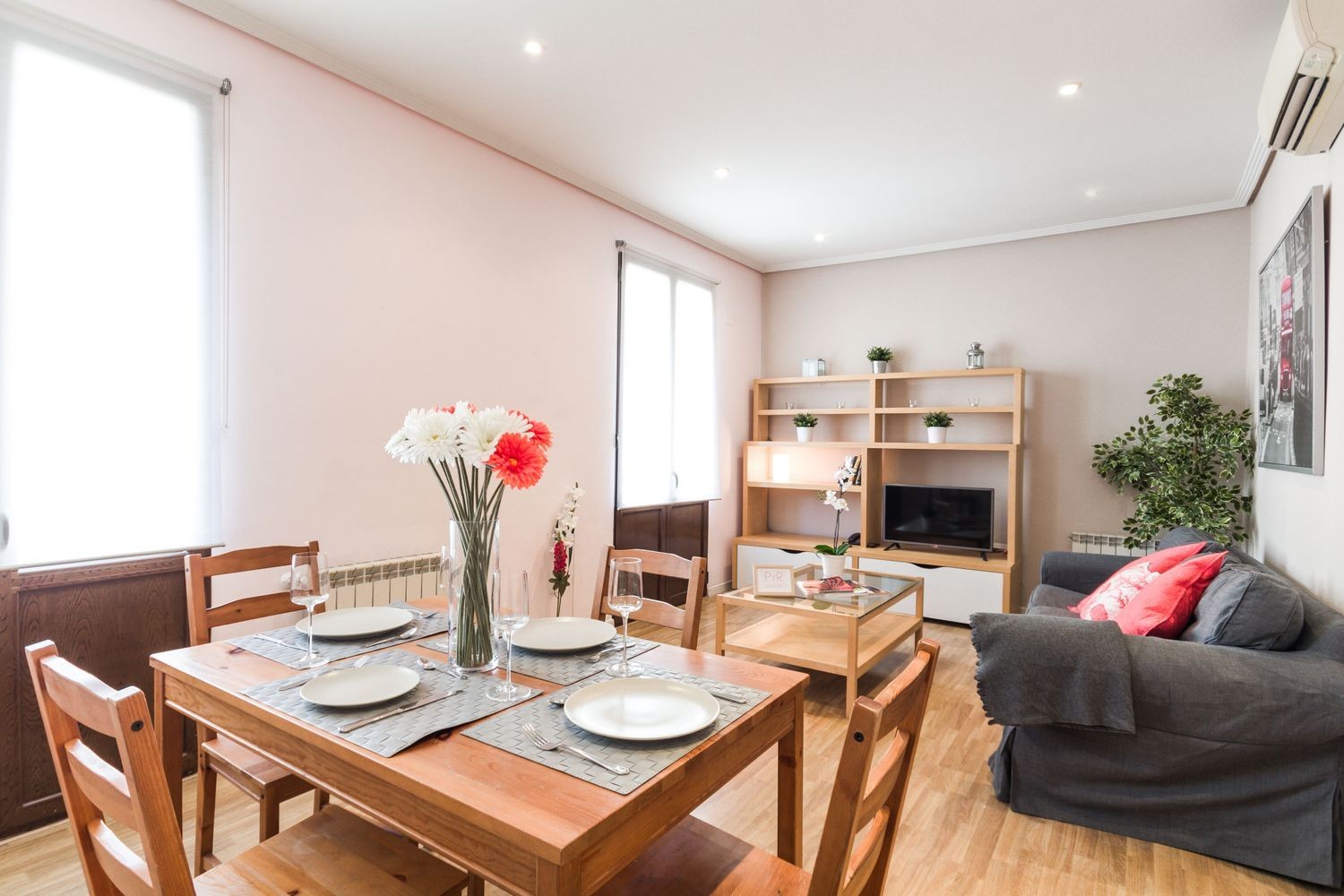 Wohnung in Madrid, Spanien 2 Schlafzimmer, 84 m2 Nr. 134726