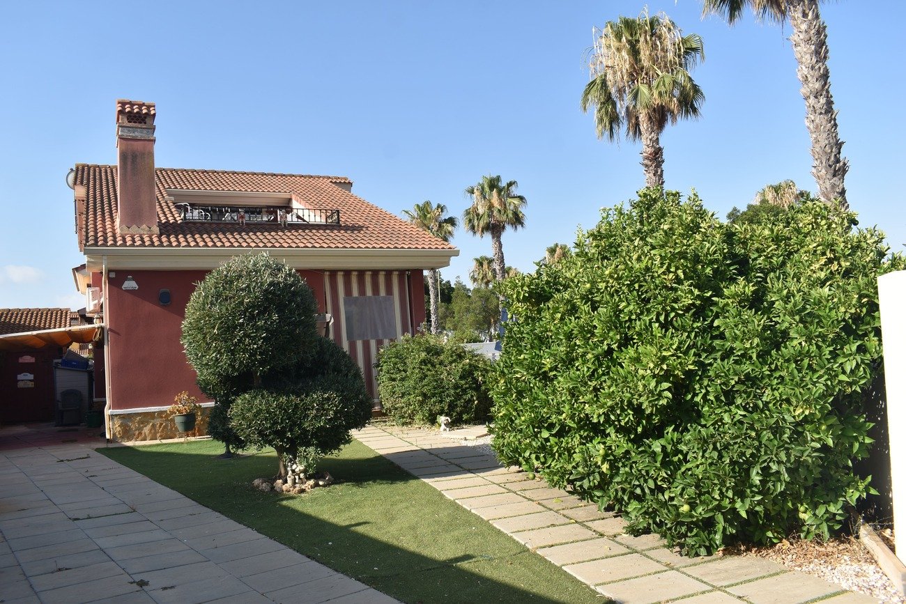 Willa w Guardamar del Segura, Alicante, Hiszpania 3 sypialnie, 100 mkw. nr 196824