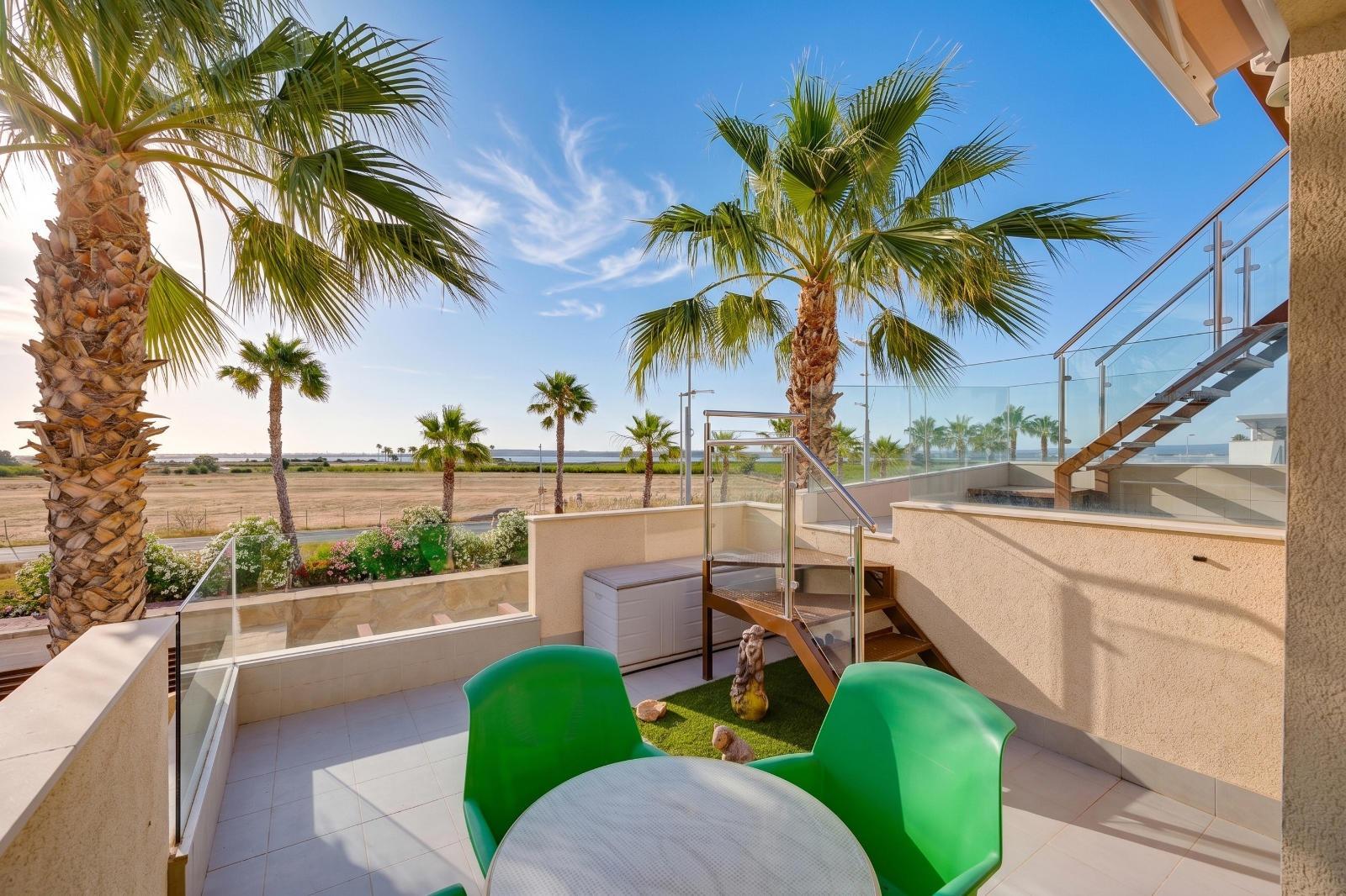 Villa i Alicante, Spanien 3 sovrum, 120 kvm. Nr. 196822
