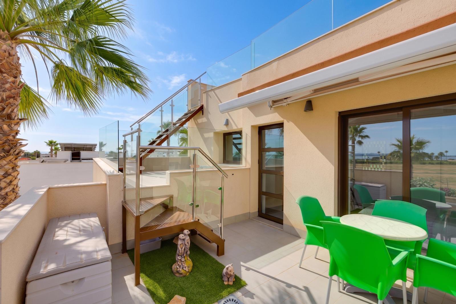 Villa i Alicante, Spanien 3 sovrum, 120 kvm. Nr. 196822