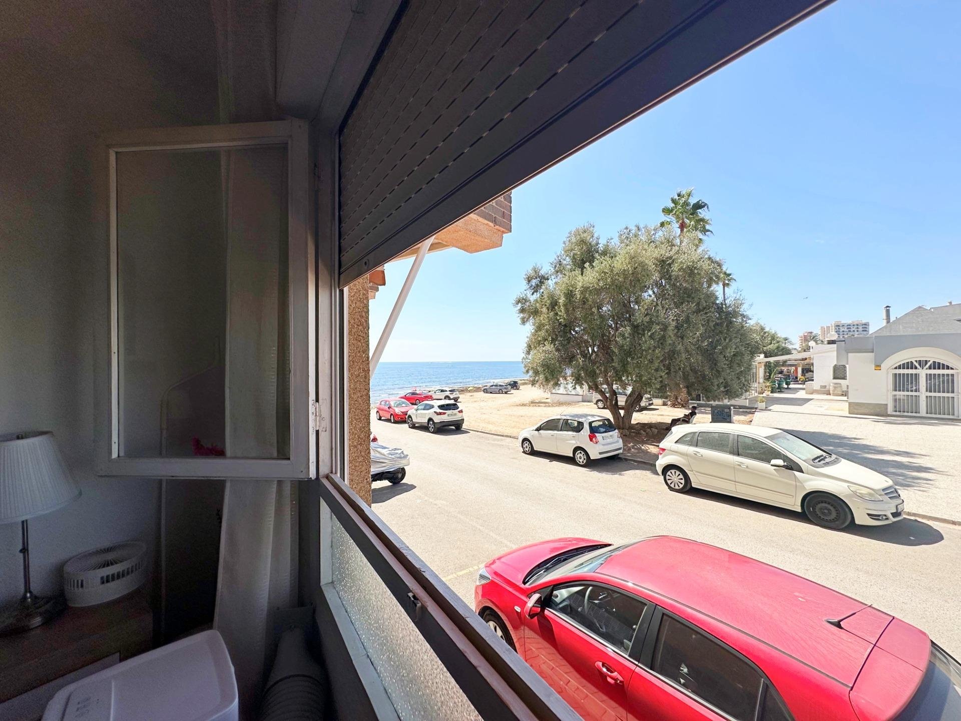 Apartamento en Torrevieja, Alicante, España 3 dormitorios, 86 m2 No. 196823
