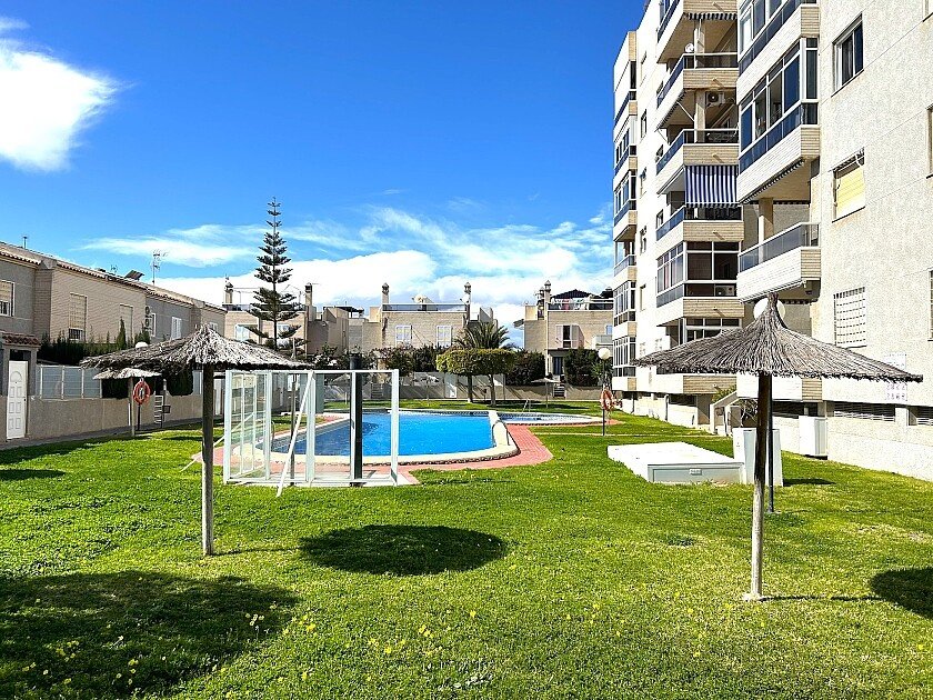 Dzīvoklis Torrevieja, Alicante, Spānijā 3 istabas, 117 m2 Nr. 103357