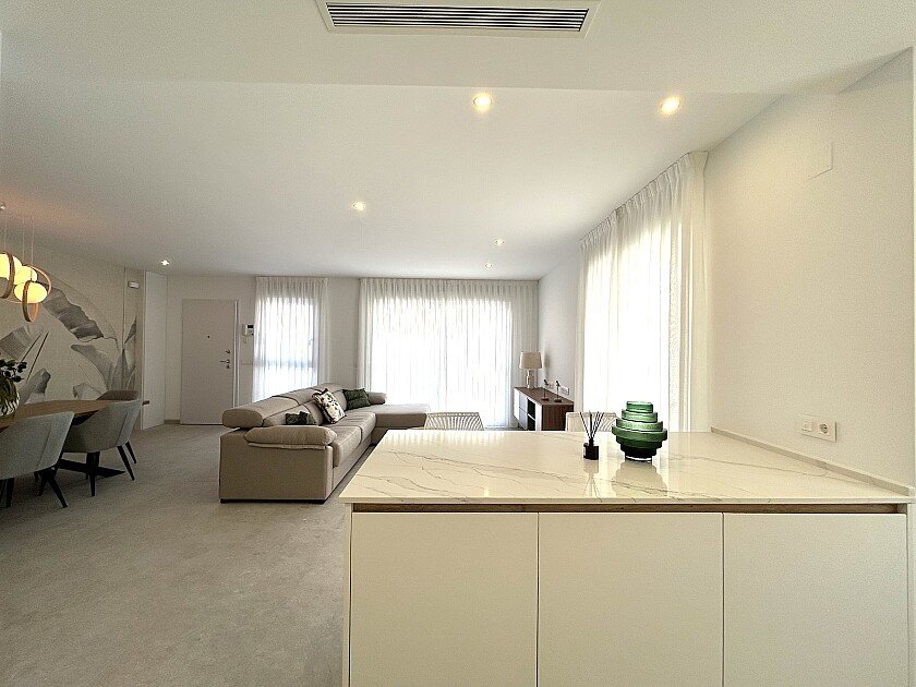 Dzīvoklis Torrevieja, Alicante, Spānijā 3 istabas, 117 m2 Nr. 103357