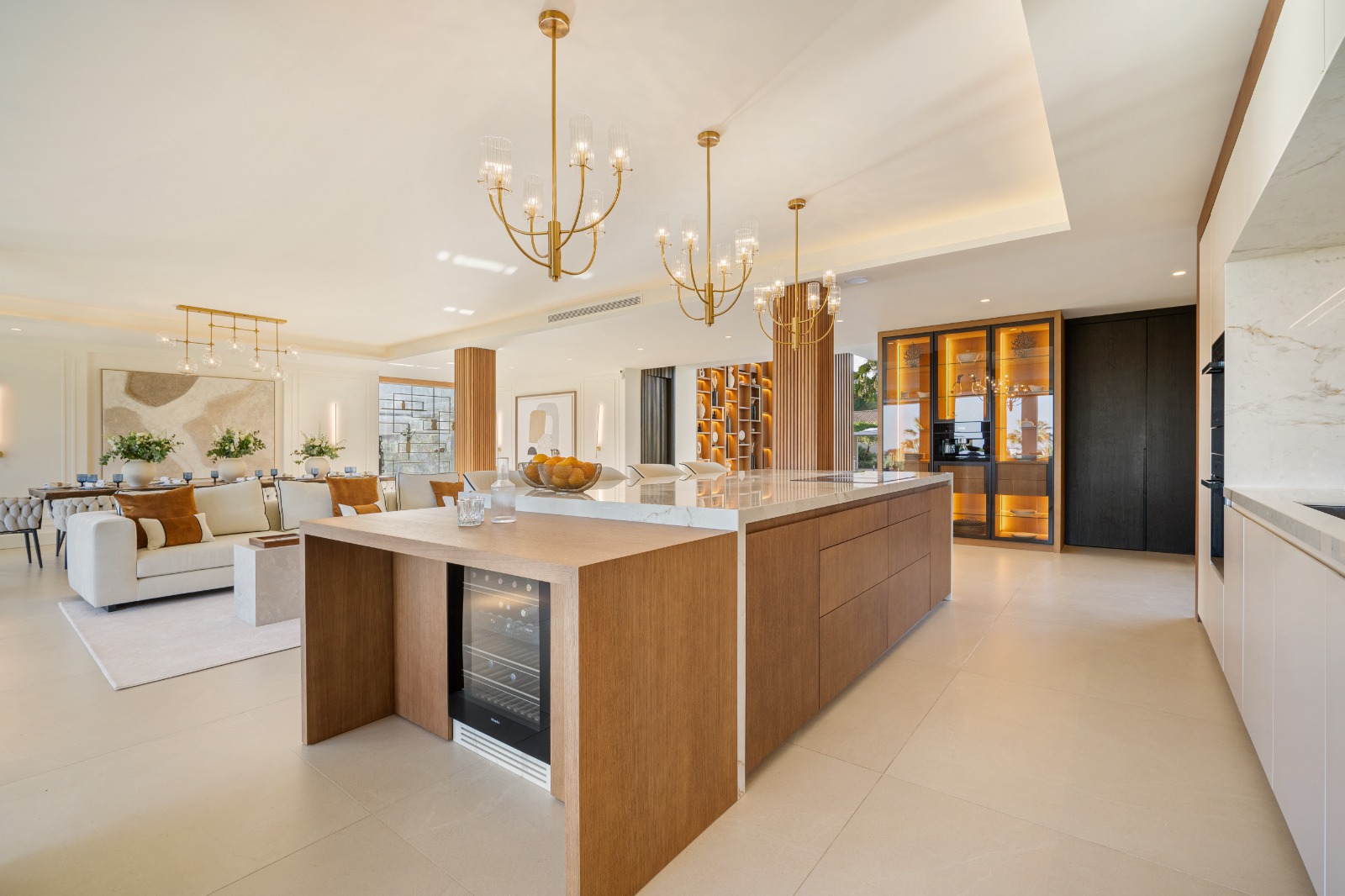 Villa in Marbella, Malaga, Spain 6 bedrooms, 789 sq.m. No. 136008