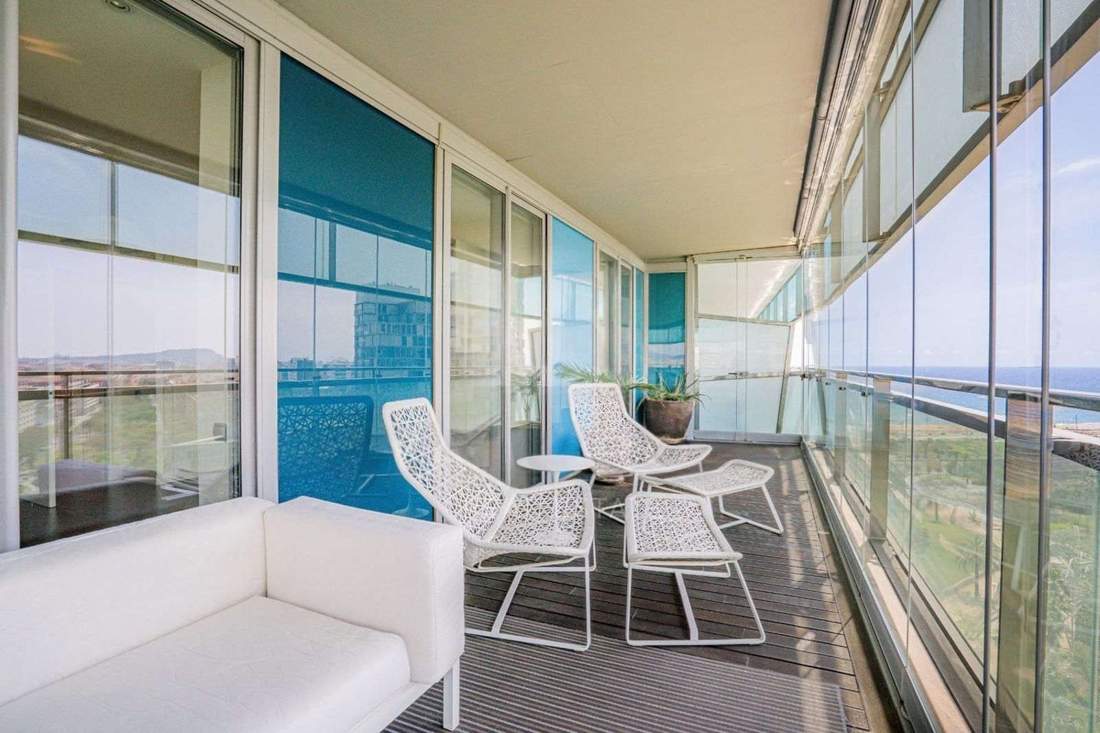 Apartament w Barcelona, Hiszpania 3 sypialnie, 100 mkw. nr 177353