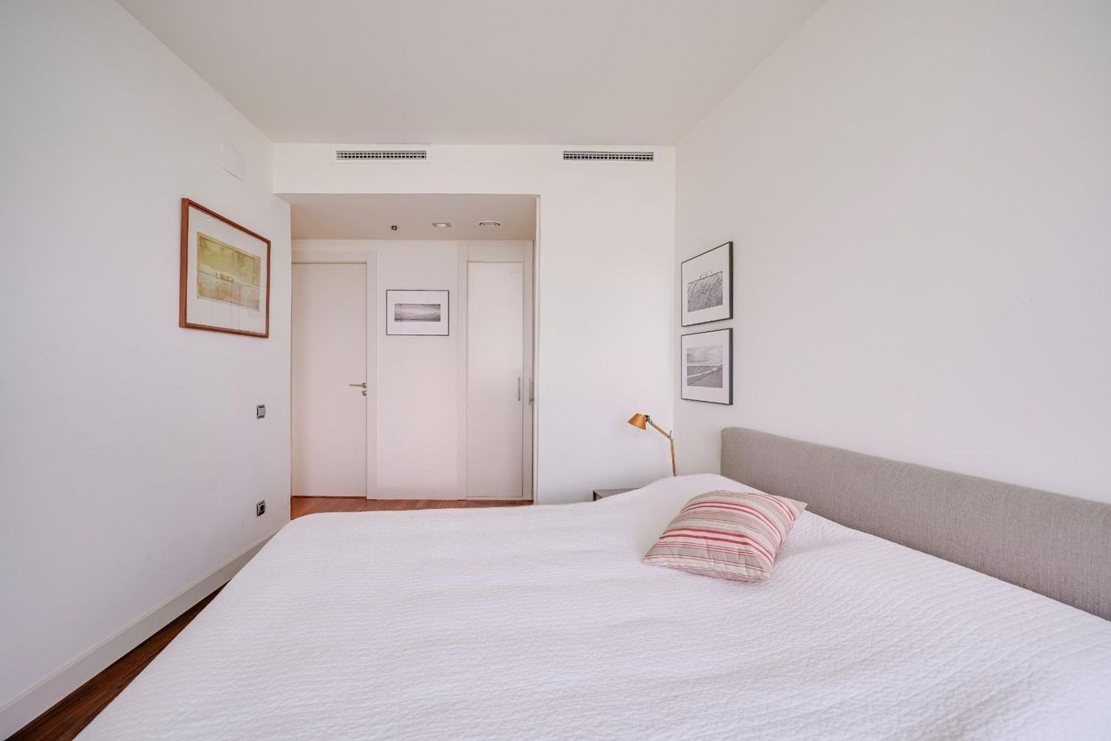 Apartament w Barcelona, Hiszpania 3 sypialnie, 100 mkw. nr 177353