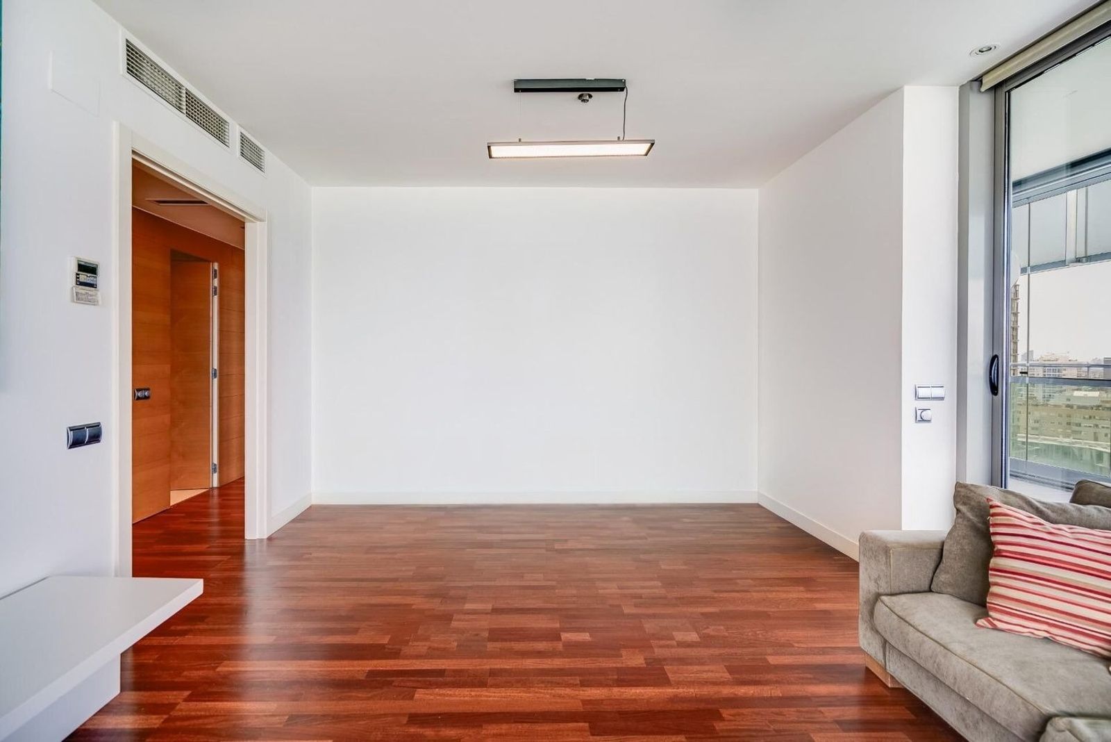 Apartament w Barcelona, Hiszpania 3 sypialnie, 100 mkw. nr 177353