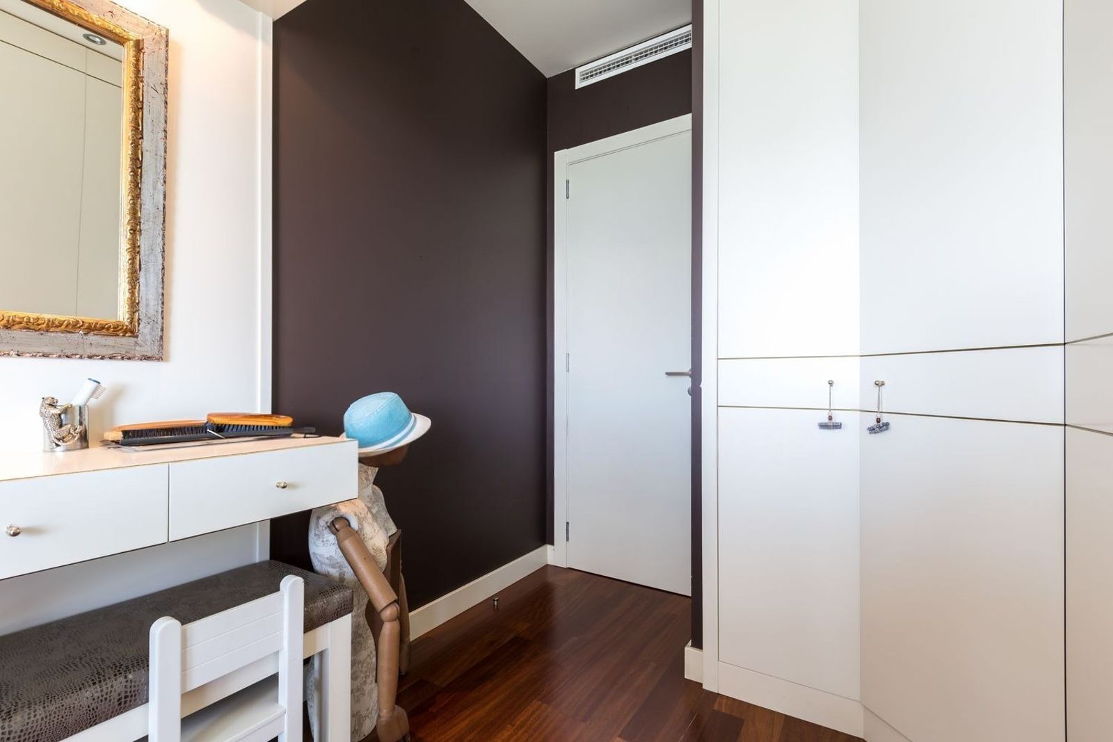 Huoneisto Barcelona, Espanja 3 makuuhuonetta, 145 m2 No. 177351