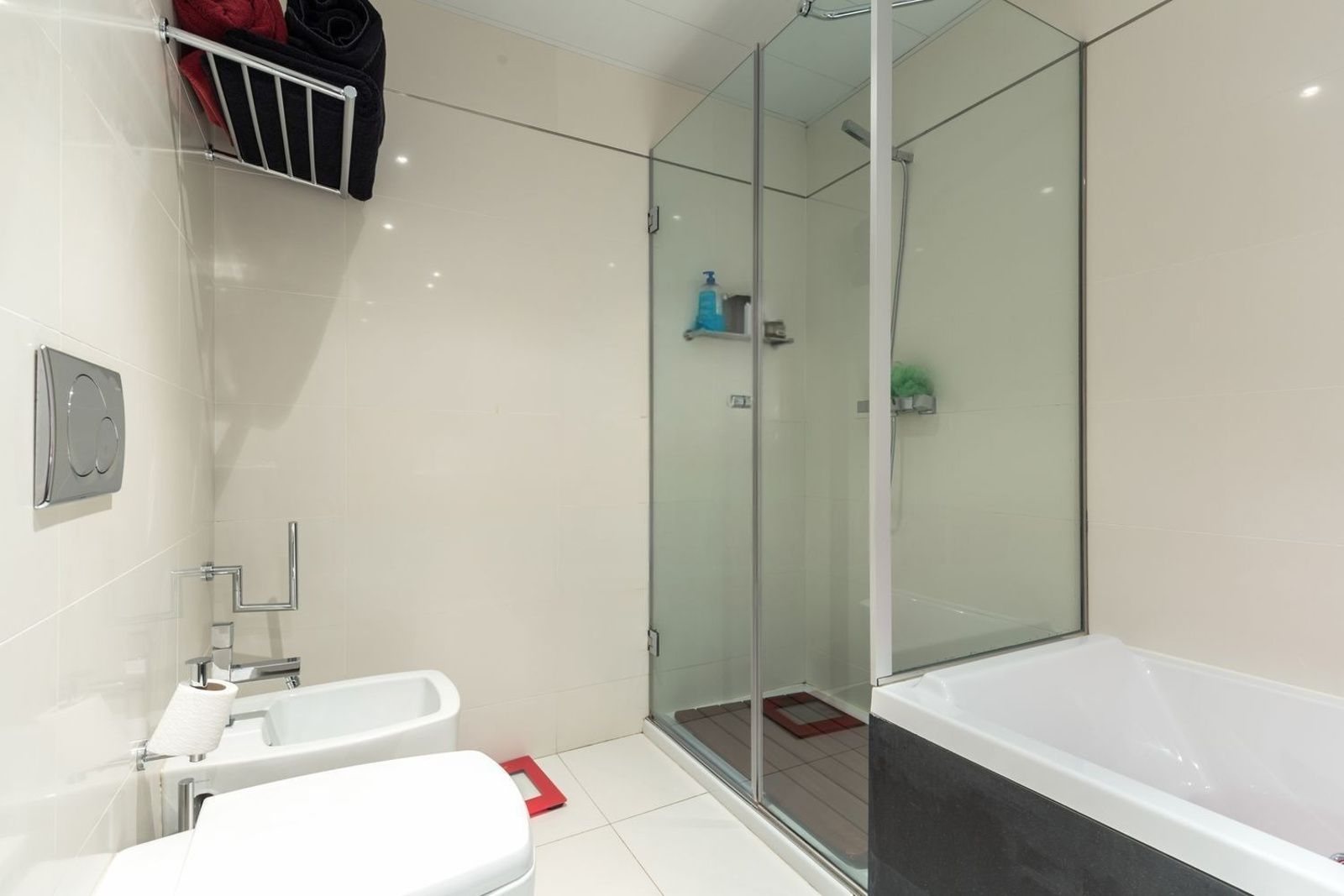 Huoneisto Barcelona, Espanja 3 makuuhuonetta, 145 m2 No. 177351
