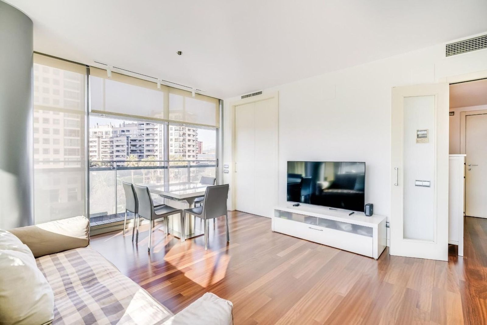 Wohnung in Barcelona, Spanien 3 Schlafzimmer, 100 m2 Nr. 177354