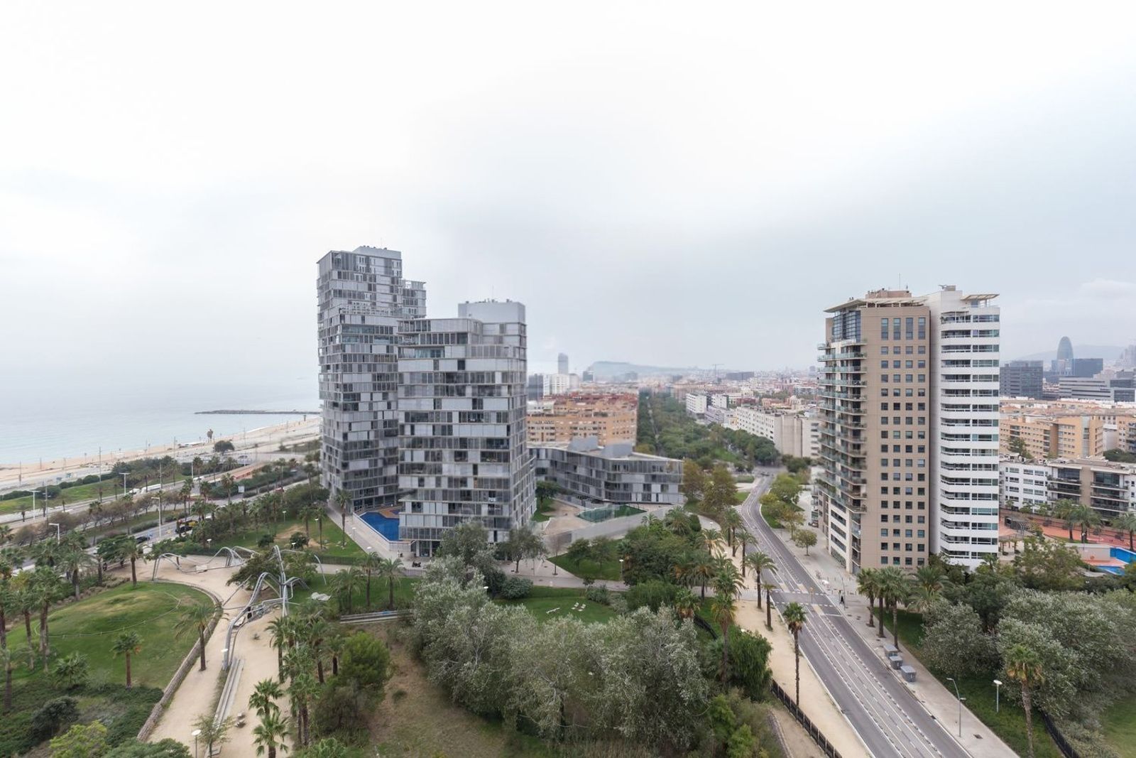 Dzīvoklis Barcelona, Spānijā 1 istaba, 133 m2 Nr. 177352