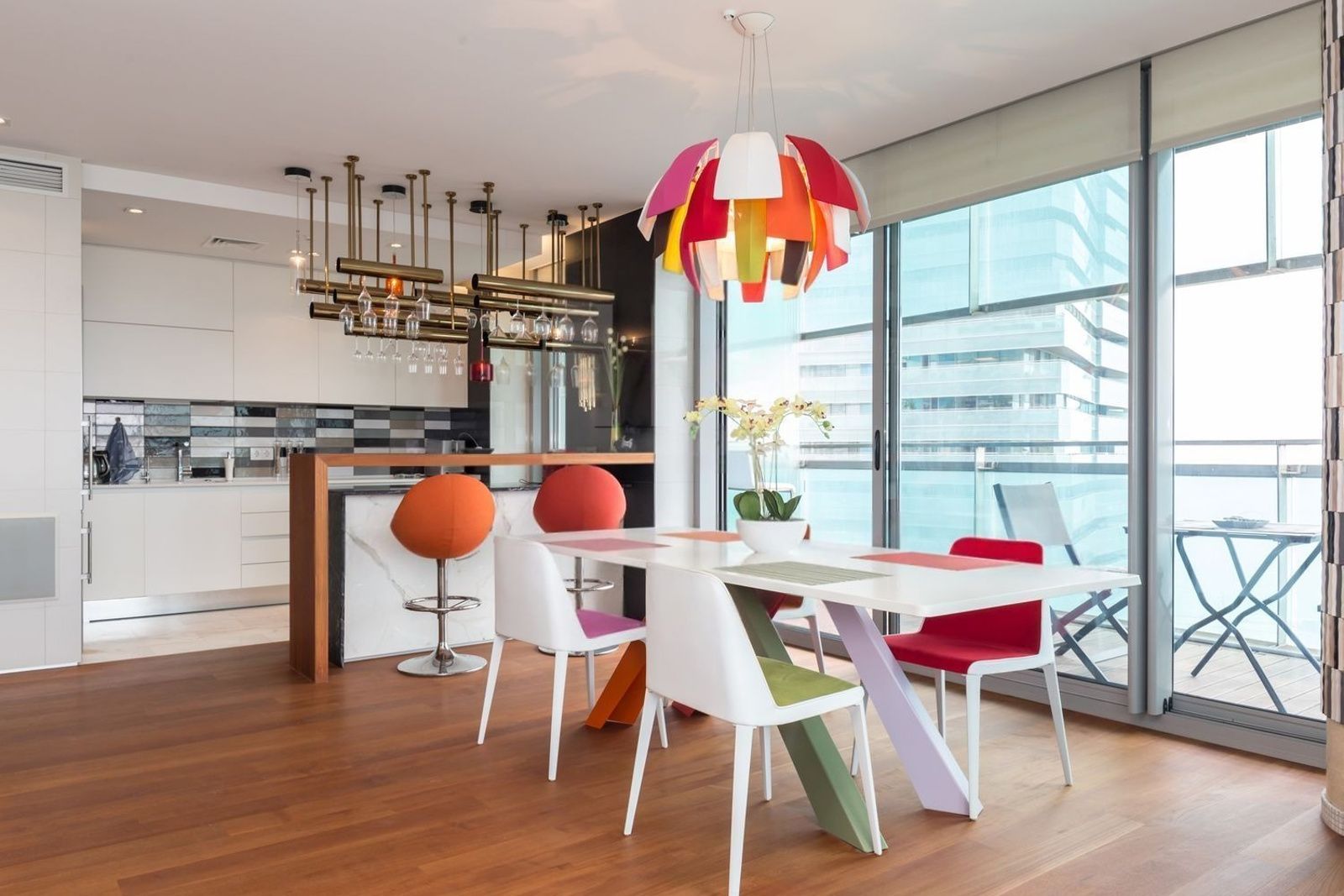 Dzīvoklis Barcelona, Spānijā 1 istaba, 133 m2 Nr. 177352