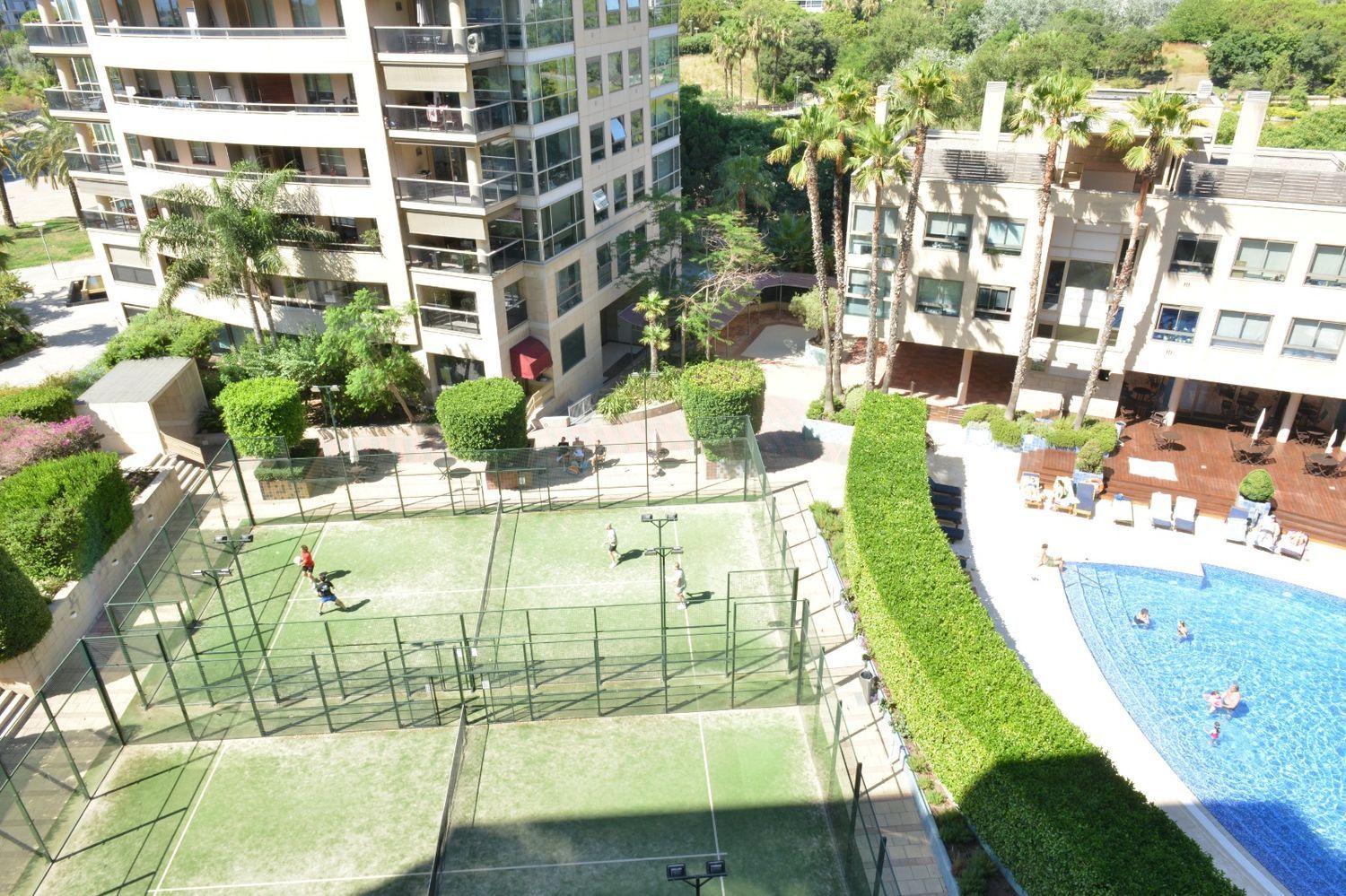 Apartment à Barcelona, Espagne 4 chambres, 141 m2 No. 177355