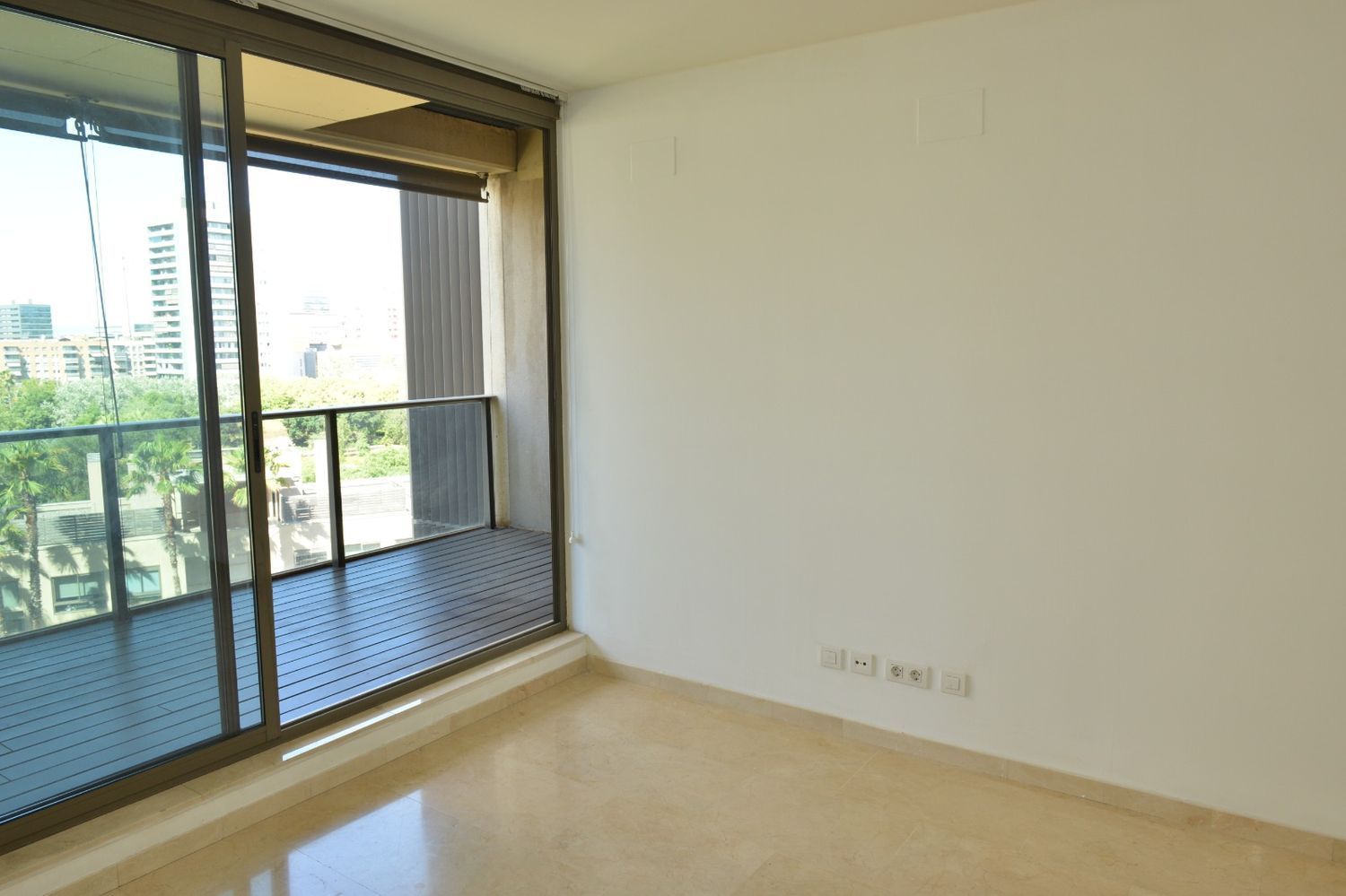 Apartment à Barcelona, Espagne 4 chambres, 141 m2 No. 177355