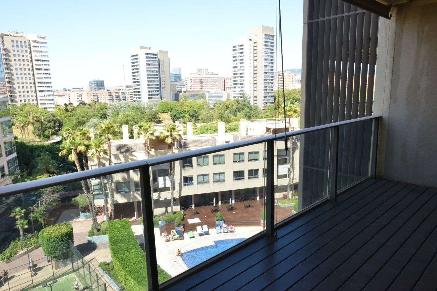 Apartment à Barcelona, Espagne 4 chambres, 141 m2 No. 177355