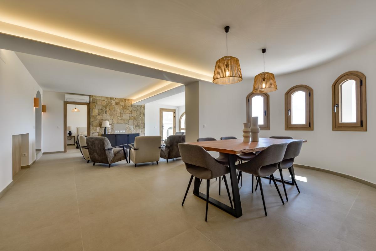 Villa i Altea, Alicante, Spanien 5 sovrum, 273 kvm. Nr. 148939