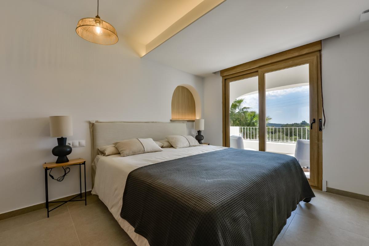Villa i Altea, Alicante, Spanien 5 sovrum, 273 kvm. Nr. 148939